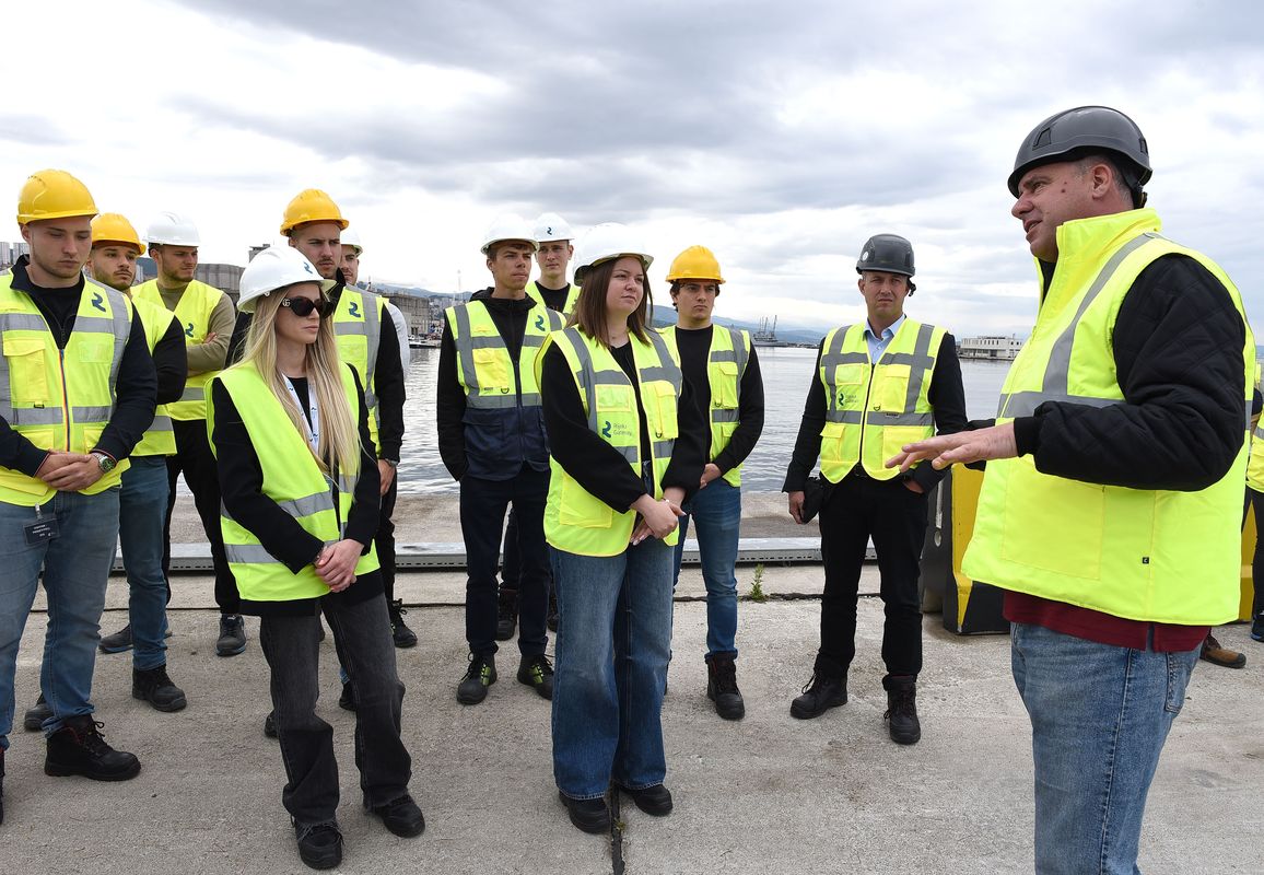 Foto Dean Miculinić