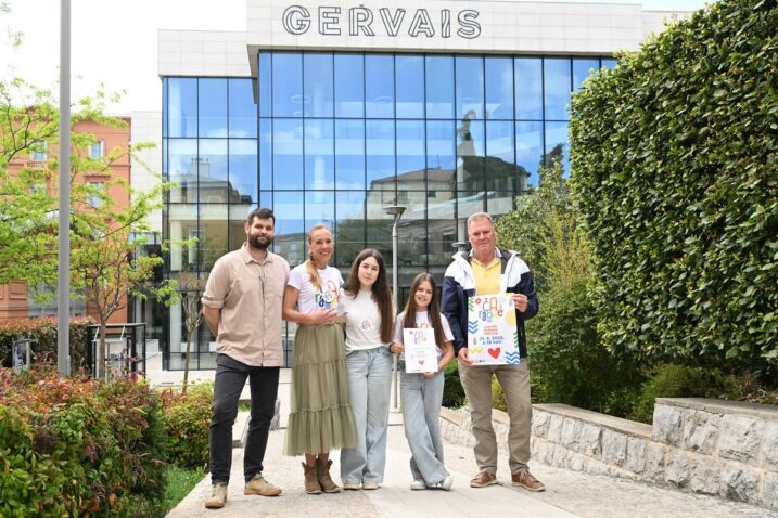 Marin Sušanj, Marina Mavrinac Matulja, Lea i Natali Ujčić i Darko Čargonja / Foto Ana Križanec