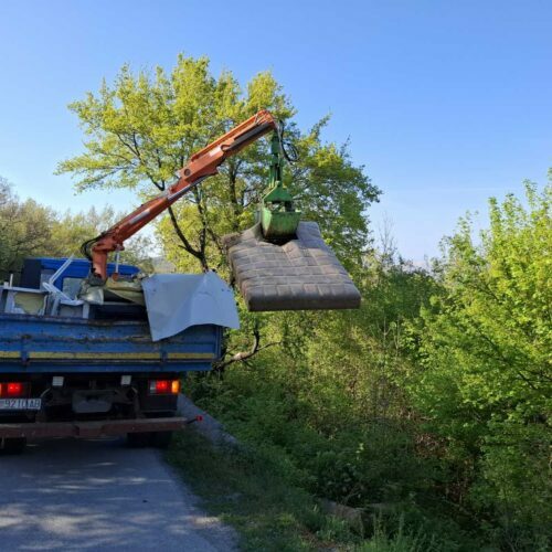 Madrac je za krevet, a ne za šumu... / Foto GRAD NOVI VINODOLSKI