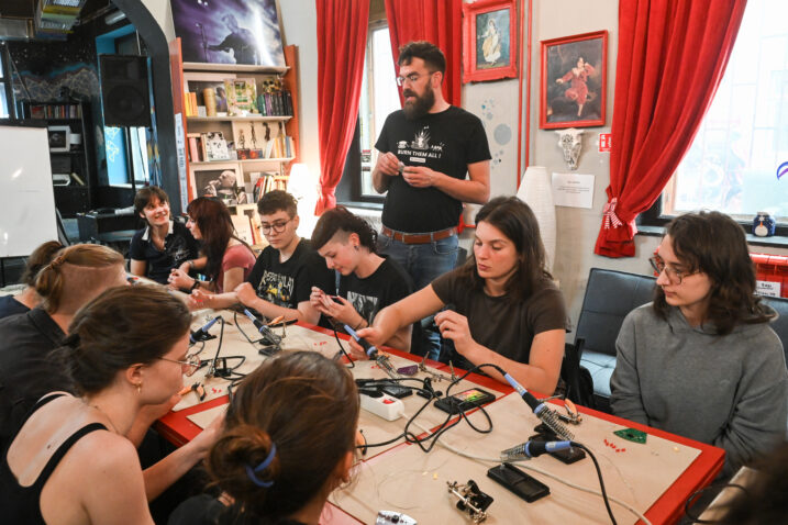 Radionica lemljenja / Foto Nikola BLAGOJEVIĆ