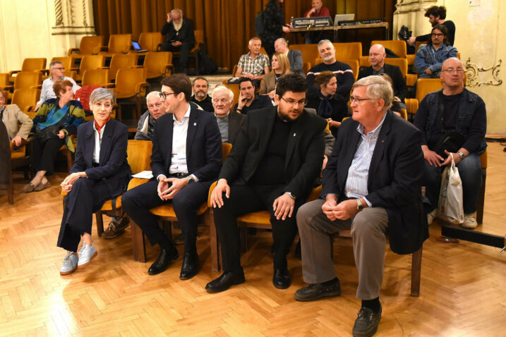 Foto Dean Miculinić