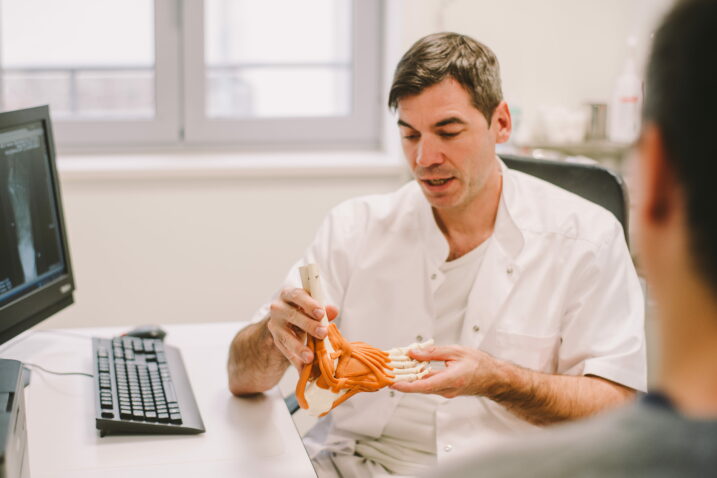 Doktor Domagoj Perković iz SB dr. Nemec otkriva što se sve događa “iza kulisa” ortopedije