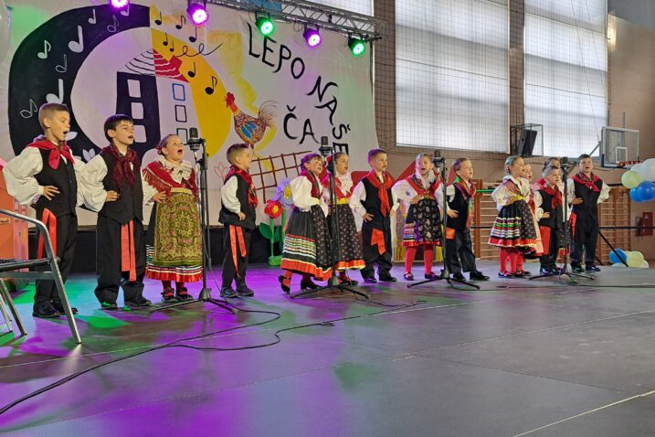 Vrtićarci iz Malinske na festivalu u Matuljima / Foto DV KF MALINSKA