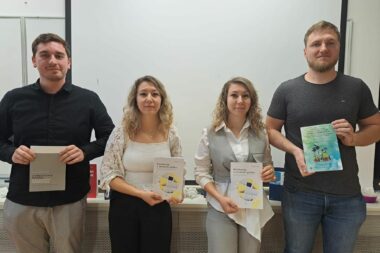 Pobjednici kviza Matej Ciler, Andrea Barišić, Matea Barišić i Ivan Katranček