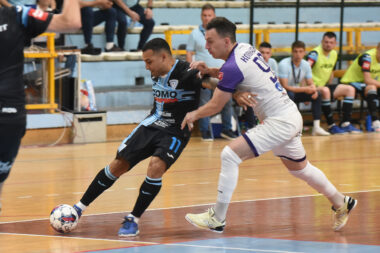 Dvostruki strijelac Rafinha i Taras Korolišin/Foto D. MICULINIĆ