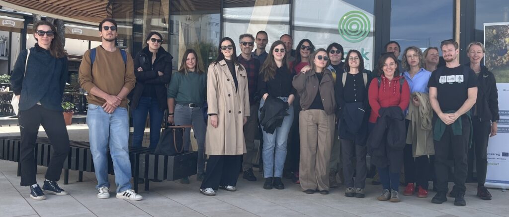 Sudionici projekta ispred DUBoak-a / Foto: R. PAŠKVAN