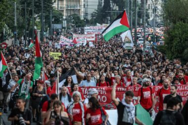 Prosvjednici u Ateni osuđuju izraelsko presretanje flotile za Gazu / Reuters