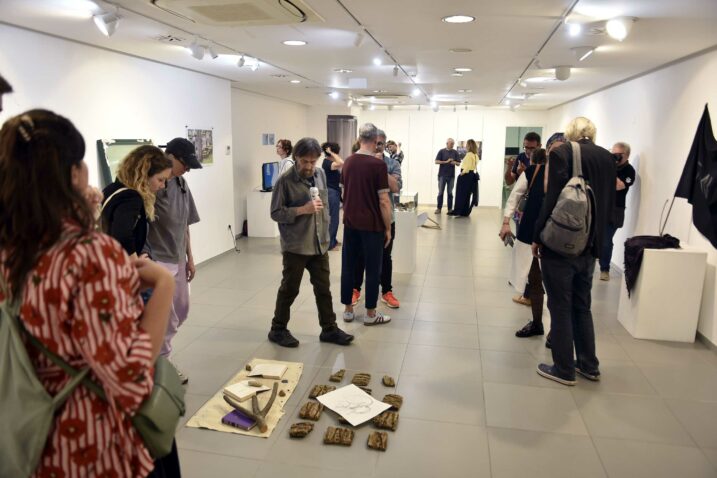 Kuća zalazećeg sunca u galeriji Srce / Foto Matea Jurčić