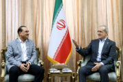 Iranski predsjednik i vođa pakistanske vojske / Reuters