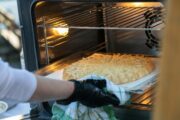 Kraljica - rabska torta / Foto Andrina Kallwejt