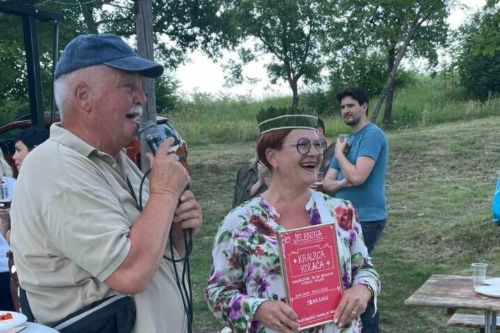 Dušan Rubinić i Mirjana Mikleus, kraljica kolača / Foto TZ Mošćenička Draga