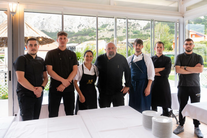Chef Zdravko Tomšić sa polaznicima masterclassa, Foto: Ana Križanec
