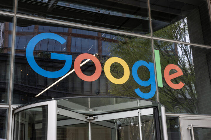 Google u Chrome instalira AI model bez pristanka korisnika. Vraća se i nakon brisanja?