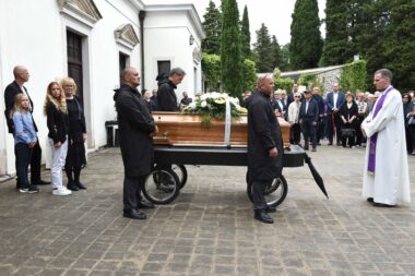 Foto Dean Miculinić