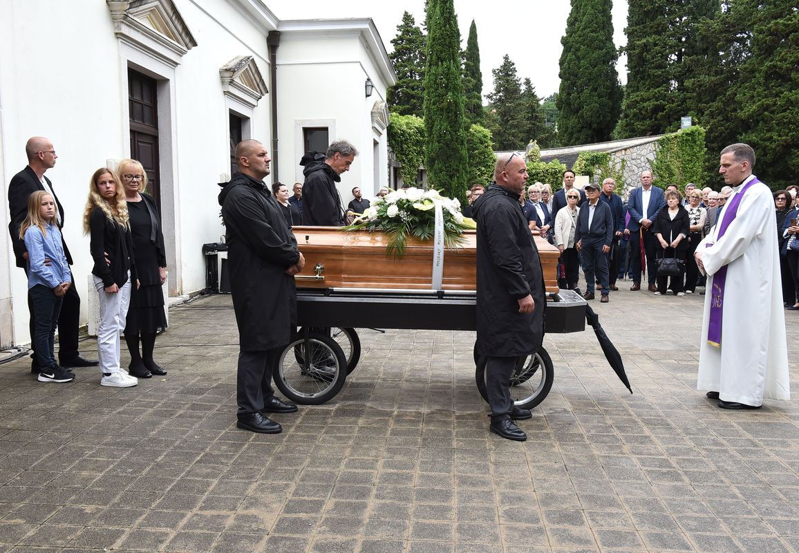 Foto Dean Miculinić