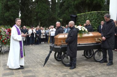 Foto Dean Miculinić