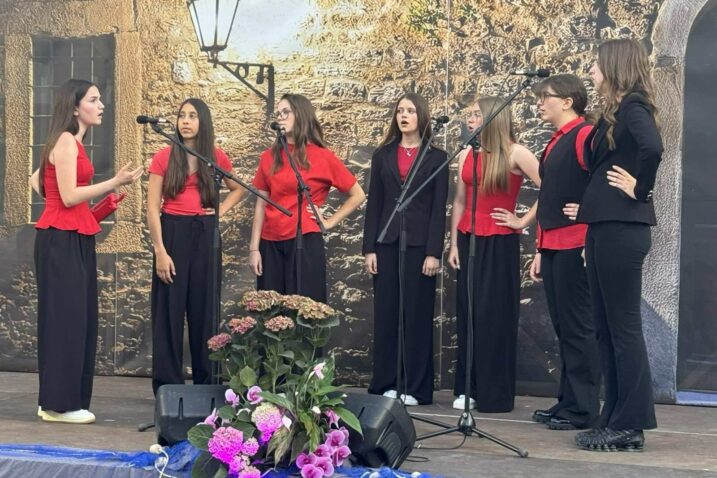 Klapa Dominus na Omiškoj pozornici