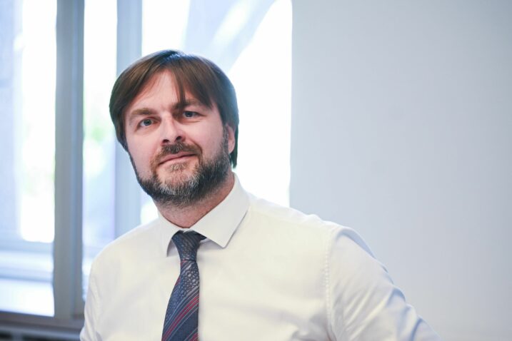 Paušalci protiv dizanja poreza, Ćorićevo ministars