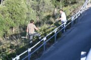 Dopredsjednici udruge Mihael Desanti i Damjan Stanić prihvatili su se posla / Foto Bojan Purić