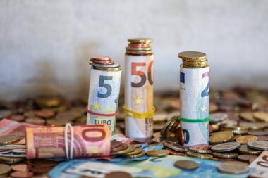 U bankama trenutno štede, ili građani koji žele minimizirati rizik, ili nisu naročito maštoviti u izboru ulaganja / Foto PIXABAY