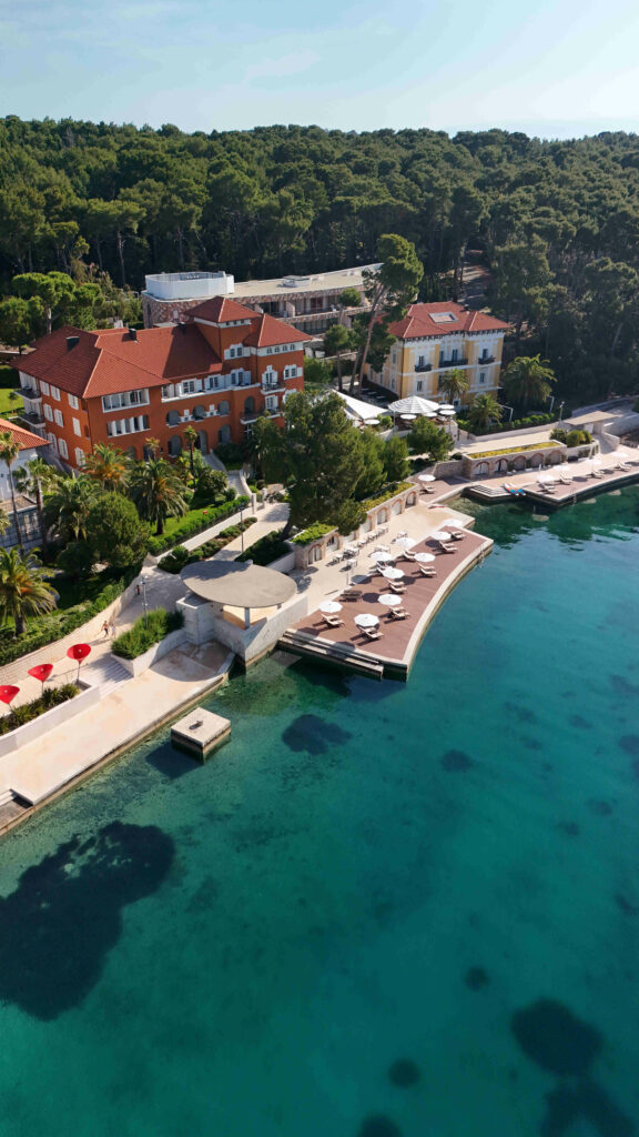 Boutique Hotel Alhambra u uvali Čikat