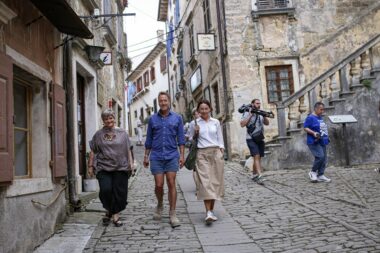 Izuzetno sam zadovoljan ovim prvim susretom s Istrom. Volim učiti o povijesti, hrani, kulturi, selima i gradovima, a ovdje sam doživio sve to. Mogu samo reći da je riječ o prekrasnoj regiji, rekao je Ben Fogle / Foto Slavica JOSIPOVIĆ