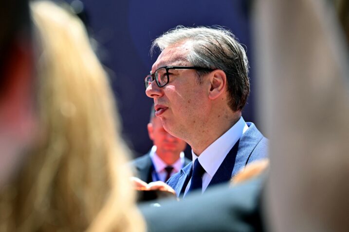 Aleksandar Vučić najavio ostavku i izbore, kaže da