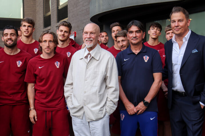 Vatreni u društvu Johna Malkovicha/Foto PIXSELL