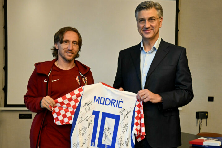 Luka Modrić i Andrej Plenković/Foto D. SOPTA/HNS