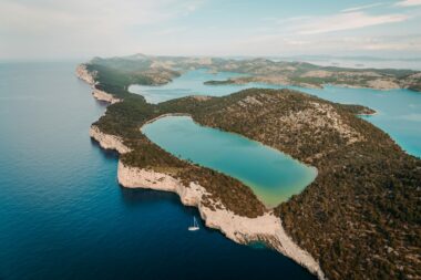 Ilustracija / Foto Mark Pisek on Unsplash