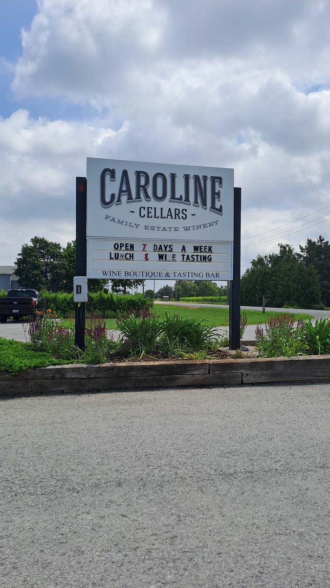 Caroline Cellars, među najpopularnijim vinarijama na poluotoku Niagara, smještena je tik uz gradić Niagara-on-the-Lake / Foto Edi Prodan