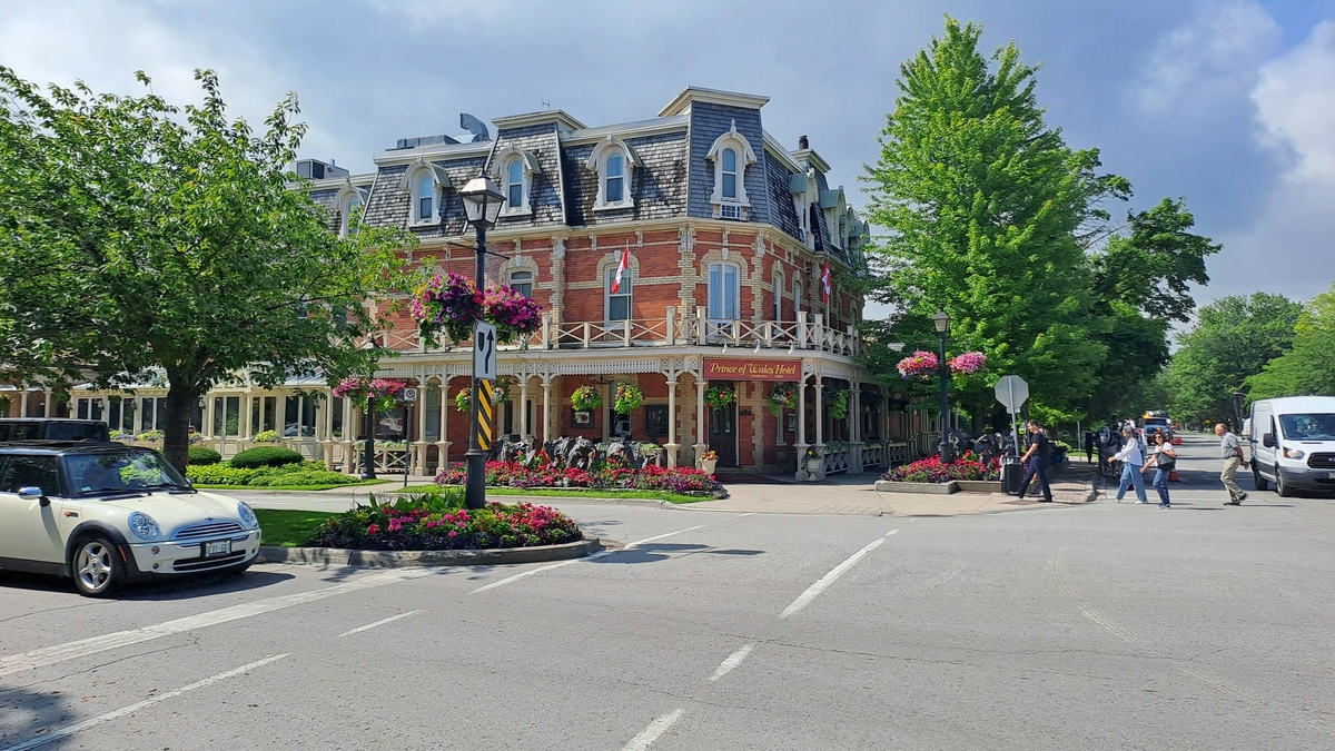 Prince of Wales Hotel, povijesni hotel iz 1864. godine, jedan je od simbola Niagara-on-the-Lakea / Foto Edi Prodan