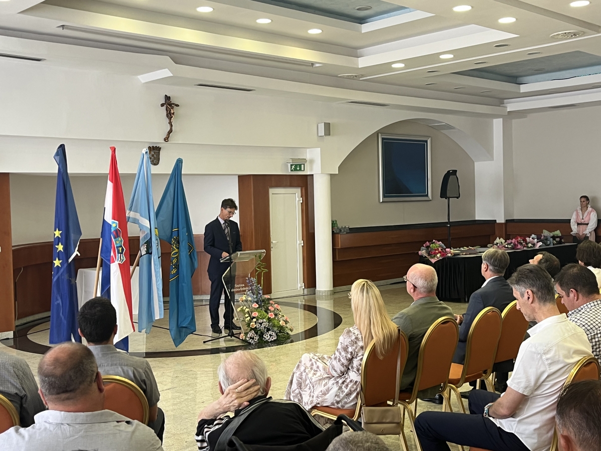 Načelnik Robert Anton Kraljić rekapitulirao je rad Općine u posljednjih godinu dana / Foto Relja Paškvan