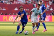 Luka Modrić i Joao Cancelo/Foto AP