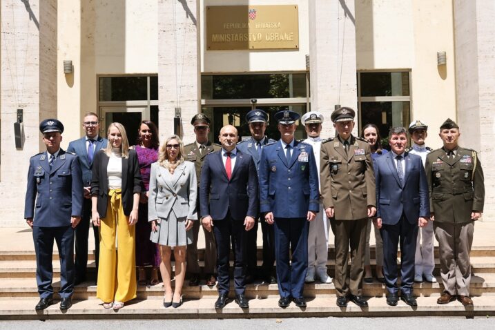 Ministar Anušić sastao se s vrhovnim zapovjednikom NATO snaga za Europu generalom Grynkewichem / Foto MORH/ J. Šeri