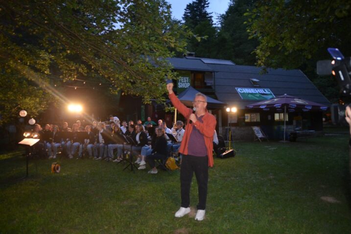Otvoren Cinehill! Zapaljen krijes, gledatelje do nedjelje čeka stotinjak filmova