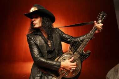 Eric Sardinas / Foto Neil Zlozower