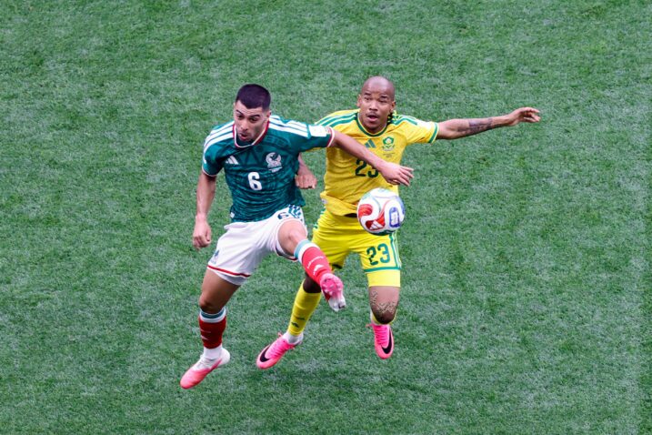 Meksikanac Erik Lira i Jayden Adams/Foto AFP