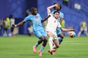 Declan Rice i Noah Sadiki/Foto AFP