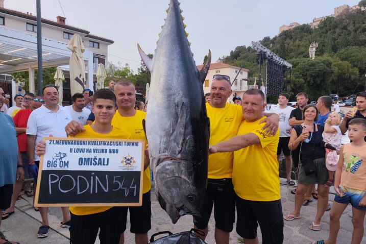 Najveći ulov natjecanja bila je tuna od 54,4 kilograma koju je ulovila posada PODIN
