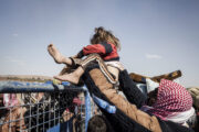 Žene, djeca i stariji među tisućama Sirijaca koji su utočište potražili u Turskoj / Foto I. PRICKETT/UNHCR