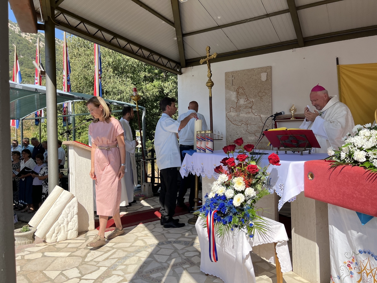 Biskup Ivica Petanjak vodio je misu zahvalnicu / Foto Relja Paškvan