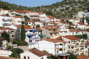 Dio iznajmljivača otkazuje svoje smještajne kapacitete jer im je iznajmljivanje postalo neisplativo / Foto V. BRKIĆ