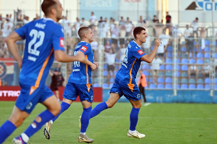 Foto HINA