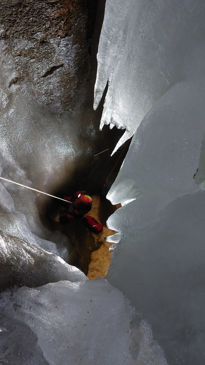 Foto Speleološki odsjek Velebit