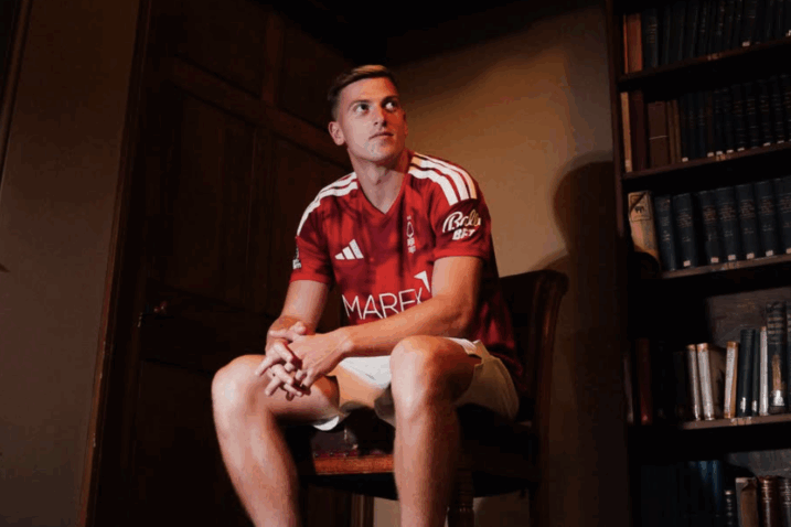 Foto Instagram, Nottingham Forest