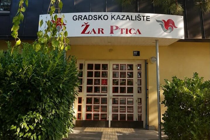 Foto Gradsko kazalište Žar ptica