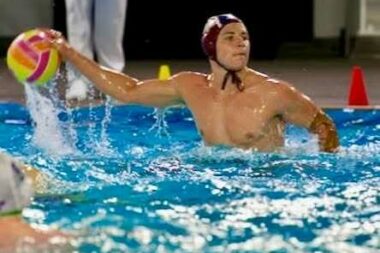 Foto FACEBOOK/UQWATERPOLO