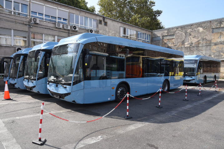 Novi autobusi Autotroleja / Dean Miculinić