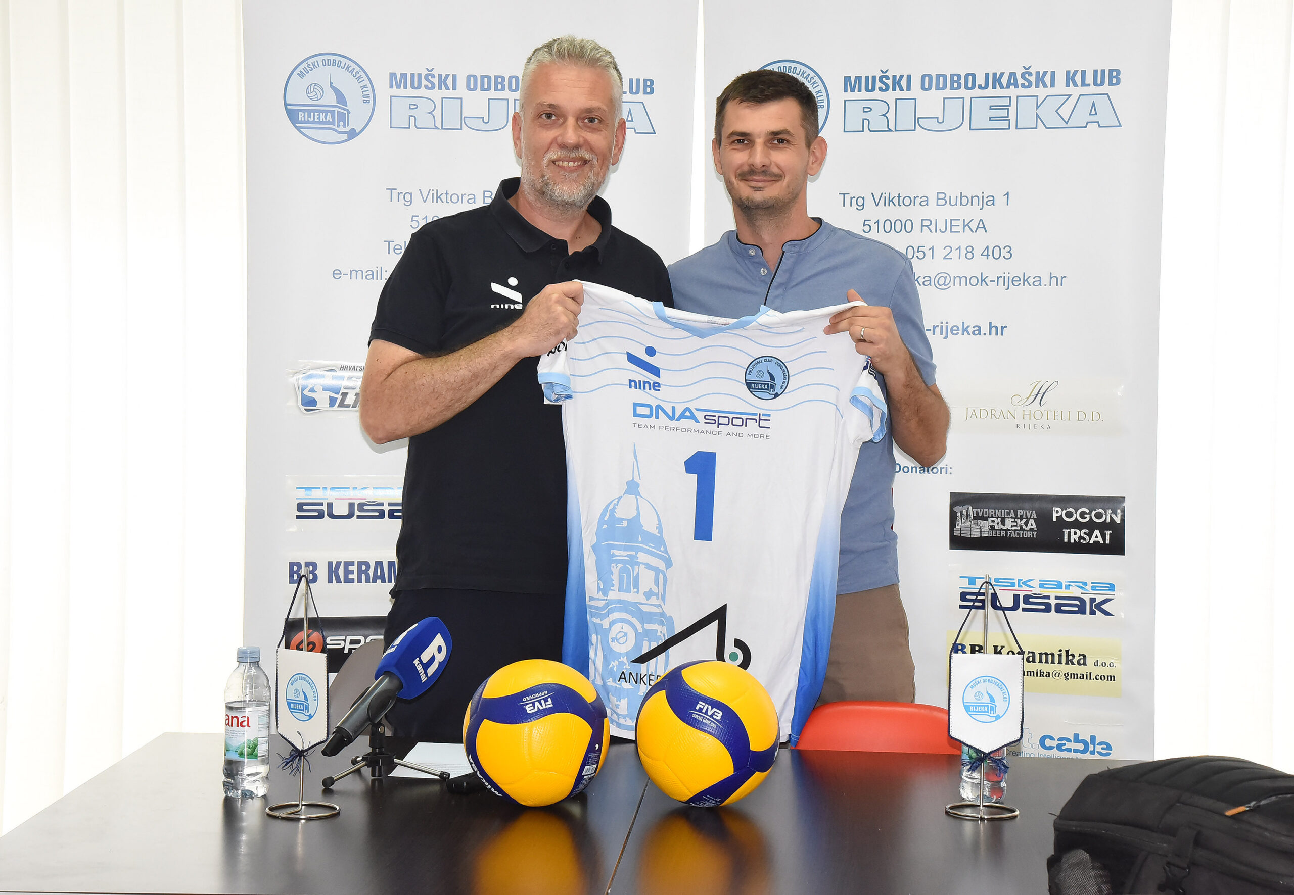 Andrej Burić i njegov pomoćnik Mladen Jurčević/Foto D. MICULINIĆ